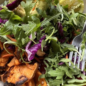 sweetgreen - Healthy Salads, Wraps, and Bowls - Salad Near Me - West Hollywood, California