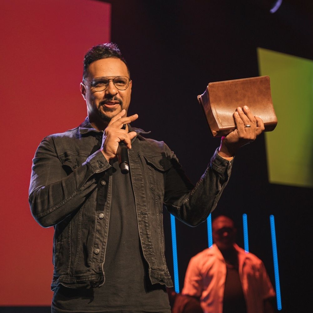 Radiant Church Brandon - Teaching the Bible. - Churches Near Me - Brandon, Florida Radiant Church Brandon - Teaching the Bible. - Churches Near Me - Brandon, Florida
