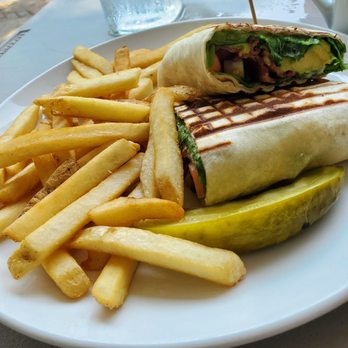 Madison Park Kitchen - BLT Wrap & Fries - Breakfast & Brunch Near Me - Forest Park, Illinois
