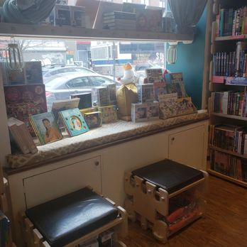 Taylor & Co Books - Little book nook - Bookstores Near Me - Brooklyn, New York Taylor & Co Books - Little book nook - Bookstores Near Me - Brooklyn, New York