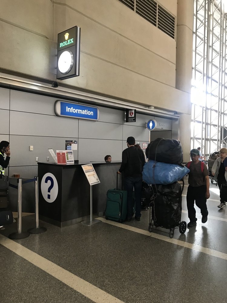 Designated Smoking Area Lax Terminal 2