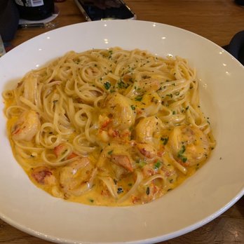 Bahama Breeze - Lobster & shrimp in lobster bisque - Bars Near Me - Lutz, Florida Bahama Breeze - Lobster & shrimp in lobster bisque - Bars Near Me - Lutz, Florida