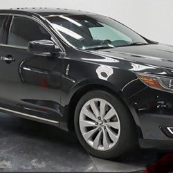 A Style Limo Service - MKS Lincoln Town Car