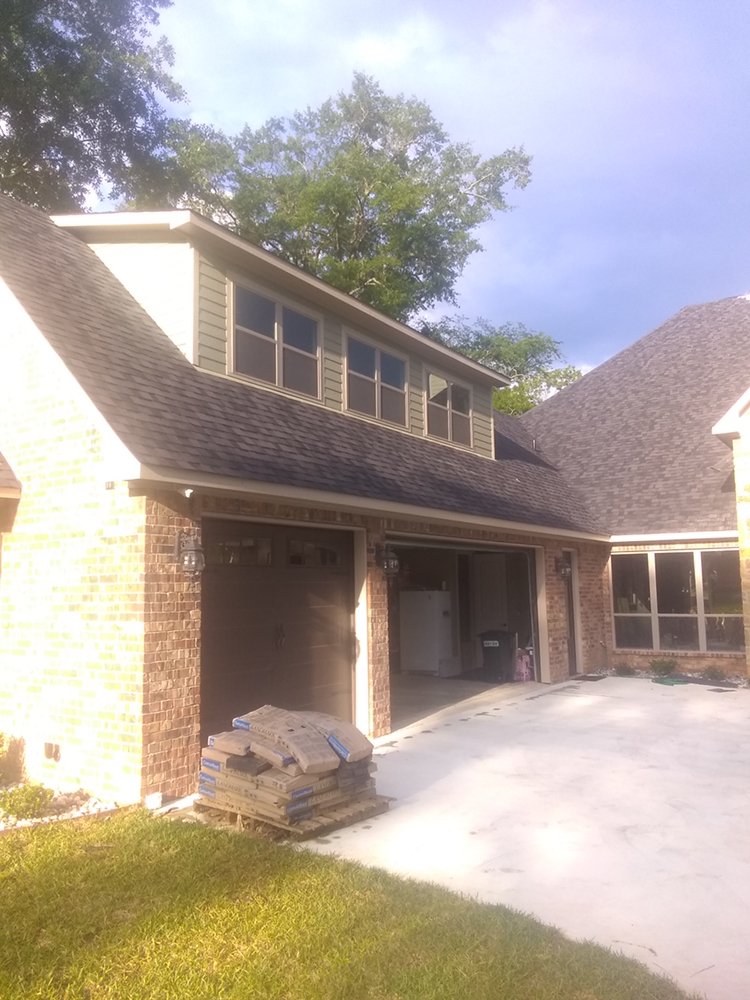 Slide of El Sol Roofing