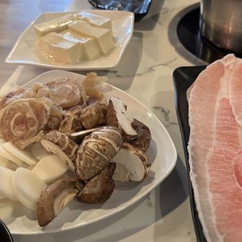 Top Pot - Hot Pot Near Me - Pacifica, California