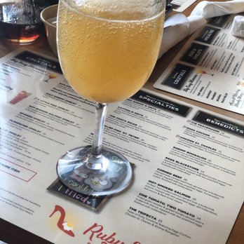 Ruby Sunshine Franklin - Peach Bellini - Breakfast & Brunch Near Me - Franklin, Tennessee Ruby Sunshine Franklin - Peach Bellini - Breakfast & Brunch Near Me - Franklin, Tennessee