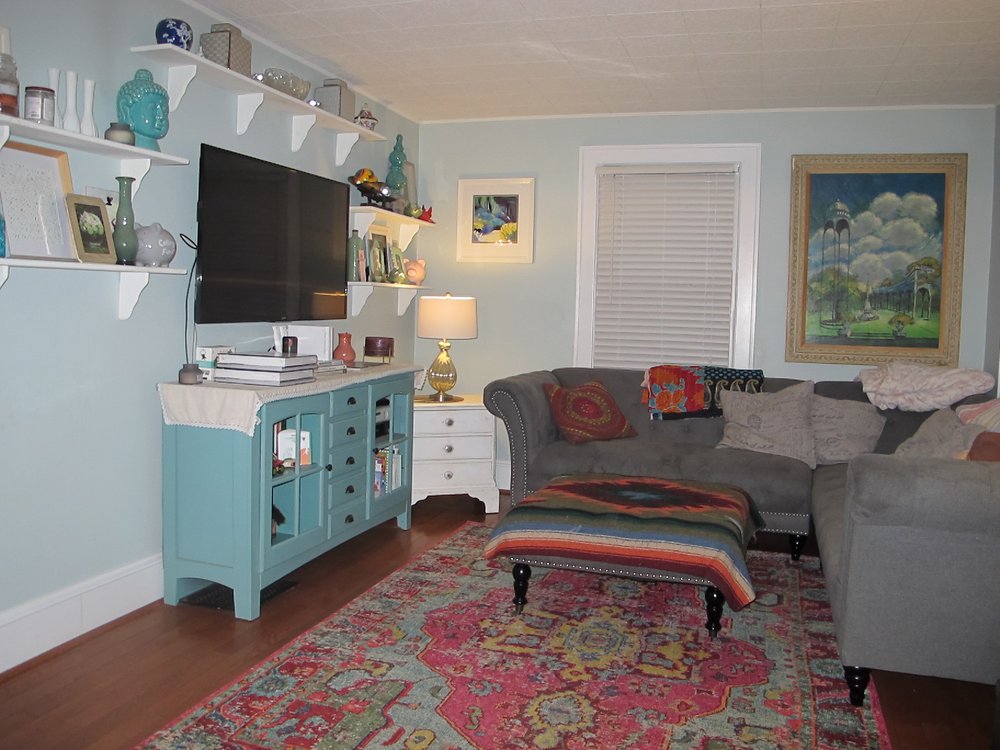 SHELLY FRANKLIN Updated September 2024 14 Photos 69 S Main St