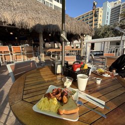 Bamboo Beach Tiki Bar & Cafe - Club breakfast!