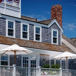Harborview Nantucket - Harborview Nantucket offers a variety of cottage rentals right on the harbor.