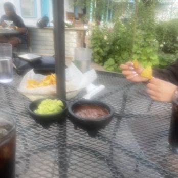 La Cueva Cafe - Chips guacamole and salsa - Mexican Near Me - Taos, New Mexico