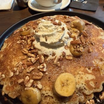 Bloom Boutique Bar & Eatery - Bananas foster pancakes - New American Near Me - Albany, New York