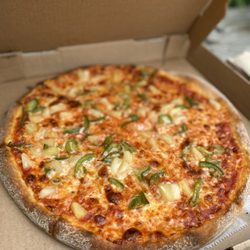 Positive Pie - Medium pizza with pineapple and green peppers
