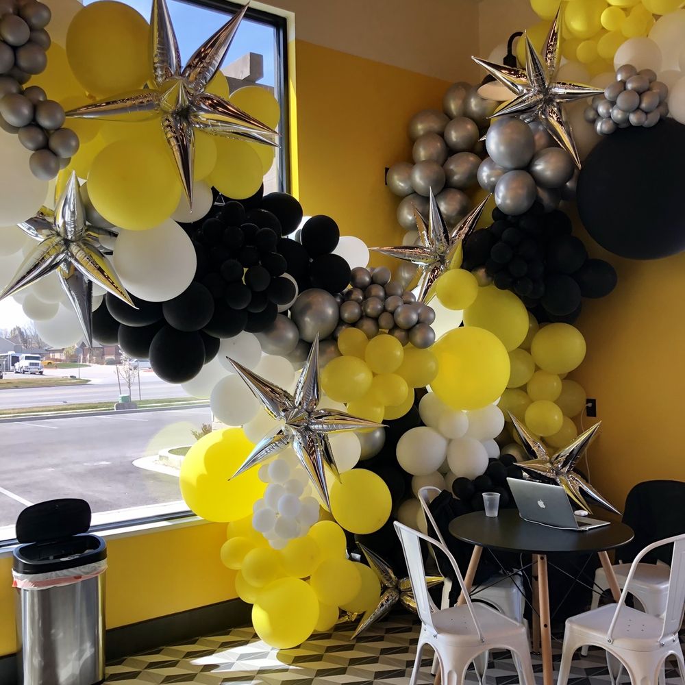 Blox Dessert Bars - Grand opening balloons! - Desserts Near Me - American Fork, Utah Blox Dessert Bars - Grand opening balloons! - Desserts Near Me - American Fork, Utah