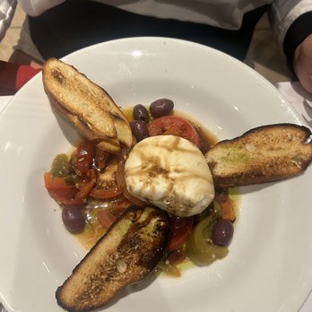 Rocca Trattoria Italian Restaurant - Burrata Salad - Italian Near Me - Lighthouse Point, Florida Rocca Trattoria Italian Restaurant - Burrata Salad - Italian Near Me - Lighthouse Point, Florida
