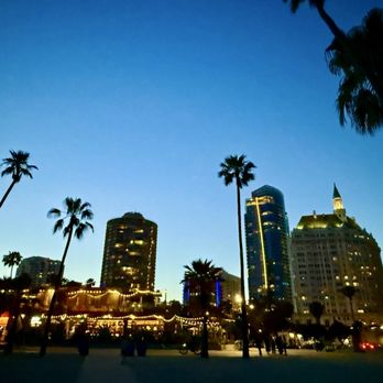 Long Beach - June 15, 2025 | Sunday | View | Scenery! | All lit up at night!! | So pretty!! - Beaches Near Me - Long Beach, California