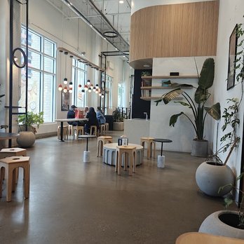 Bonta Gelato - Interior - Ice Cream & Frozen Yogurt Near Me - Portland, Oregon