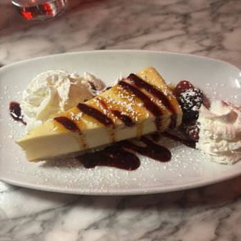 Garden Rooftop - Cheesecake - New American Near Me - Baltimore, Maryland