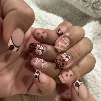 Nail Lab & Spa - Halloween nails done by Nancy - Nail Salons Near Me - Costa Mesa, California