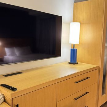 Hyatt Place Boston / Seaport District - Hotels Near Me - Boston, Massachusetts Hyatt Place Boston / Seaport District - Hotels Near Me - Boston, Massachusetts