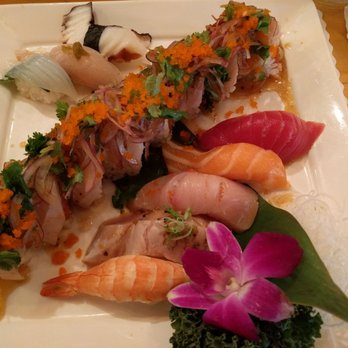 Sushi Bear - Sushi combination with the Aloha roll - Sushi Bars Near Me - Tustin, California Sushi Bear - Sushi combination with the Aloha roll - Sushi Bars Near Me - Tustin, California