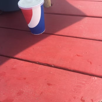Red's Eats - Waiting..........waiting........ - Seafood Near Me - Wiscasset, Maine