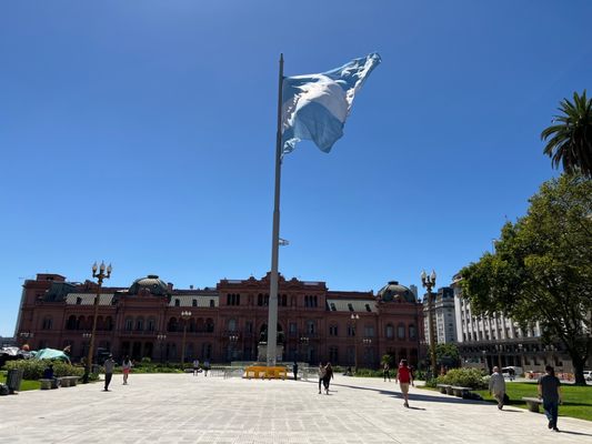 Plaza de Mayo by null