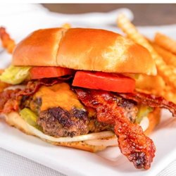 Fort Thomas Pizza & Tavern - Juicy burger