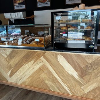 Roggenart European Bakery, Bistro & Cafe - Front counter area - Breakfast & Brunch Near Me - Ellicott City, Maryland