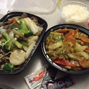 Rice to Go - Beef Lo Mein, rice and chicken curry! So good! - Thai Near Me - Whitby, Ontario Rice to Go - Beef Lo Mein, rice and chicken curry! So good! - Thai Near Me - Whitby, Ontario