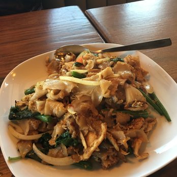 90 Degrees Bangkok Cafe and Bar - Lad Na. It was dry. - Thai Near Me - Bothell, Washington