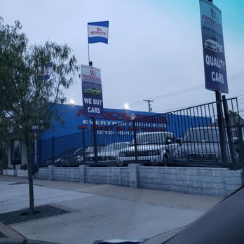 Radical Auto - Radical Auto Deals - Used Car Dealers Near Me - Burbank, California Radical Auto - Radical Auto Deals - Used Car Dealers Near Me - Burbank, California