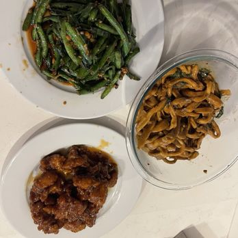 Shan Dong - Sesame Paste Noodles, Dry Braised Green Beans, Shan Dong Chicken - Chinese Near Me - Oakland, California