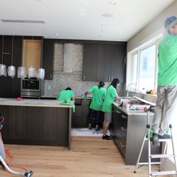 Highland Green Cleaning - Post Construction Cleaning - North / West Vancouver, Squamish, Whistler