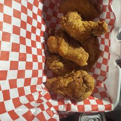 Tasty Bistro - Sweet chili wings