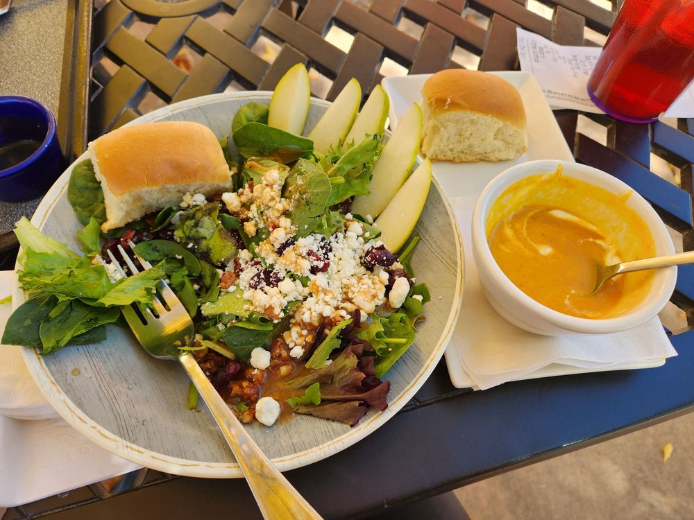 SPOONS BISTRO & BAKERY Updated September 2024 256 Photos & 396 Reviews 3090 N 12th St