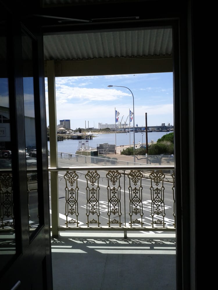 THE BRITISH HOTEL PORT ADELAIDE Updated March 2024 Cnr North Pde