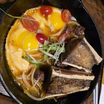HEM Kitchen And Bar - Vietnamese Near Me - Houston, Texas