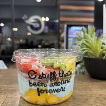 Everbowl - Try our Mango Majic - a customer and staff favorite! - Juice Bars & Smoothies Near Me - Austin, Texas Everbowl - Try our Mango Majic - a customer and staff favorite! - Juice Bars & Smoothies Near Me - Austin, Texas