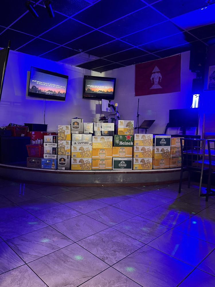 Laos Thai Street Food - Photo 2