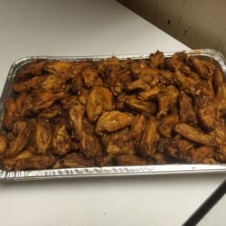 Cuz's Sports Bar & Grill - Wings to go