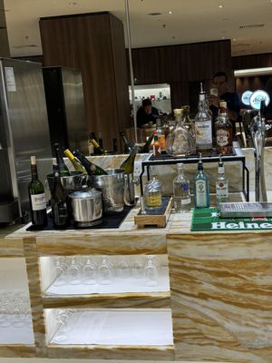 SilverKris Lounge - Terminal 3 by null