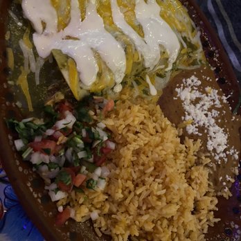 Charrito's Restaurant - Enchiladas - Mexican Near Me - Weehawken, New Jersey