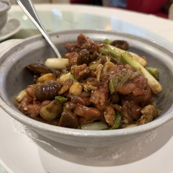 Henry's Cuisine - Chestnut and free range chicken hot pot - Asian Fusion Near Me - Alhambra, California