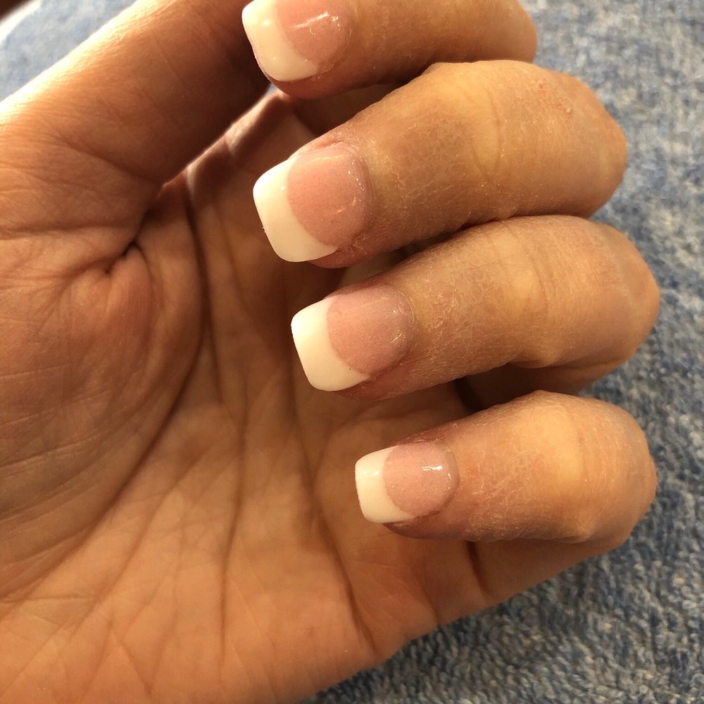 Bellagio Nails and Spa - Uneven lengths, terrible consistency, lumpy, messy around the nails. - Nail Salons Near Me - McKinney, Texas