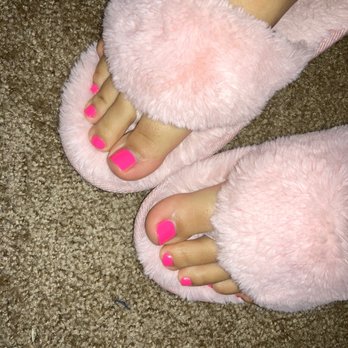 Crystal Nails - Nail Salons Near Me - Skokie, Illinois