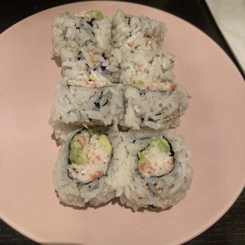 Kiyora Sushi - California roll - Sushi Bars Near Me - Redlands, California Kiyora Sushi - California roll - Sushi Bars Near Me - Redlands, California