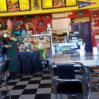 Great Lakes Cafe - Breakfast & Brunch Near Me - Gary, Indiana