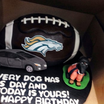 Ele Makes Cakes - My boyfriend's cake ft. his Prius our dog and his team. - Custom Cakes Near Me