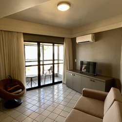 Hardman Praia Flat - Living room