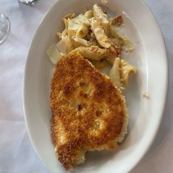 Mary Mahoneys - Chicken Mary - Venues & Event Spaces Near Me - Biloxi, Mississippi Mary Mahoneys - Chicken Mary - Venues & Event Spaces Near Me - Biloxi, Mississippi